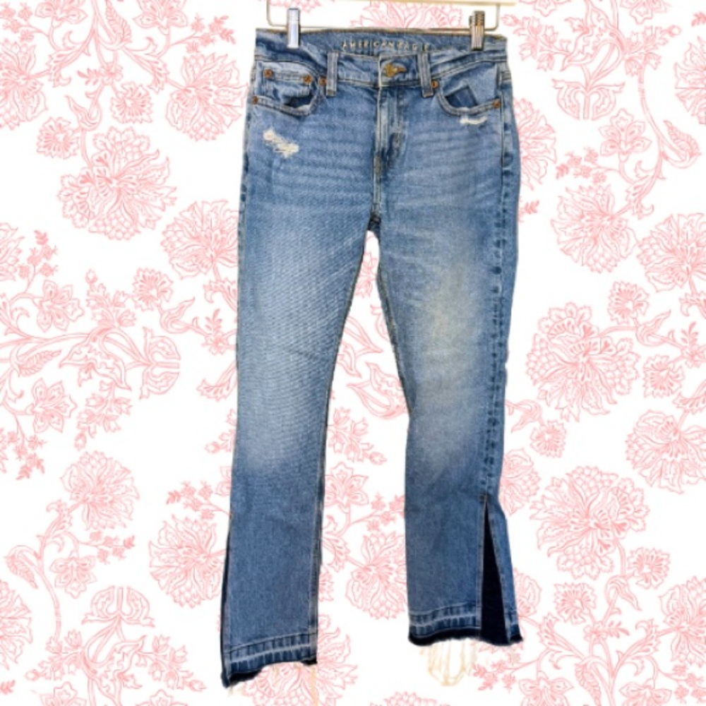 American Eagle Outfitters Light Blue Straight Leg Jeans